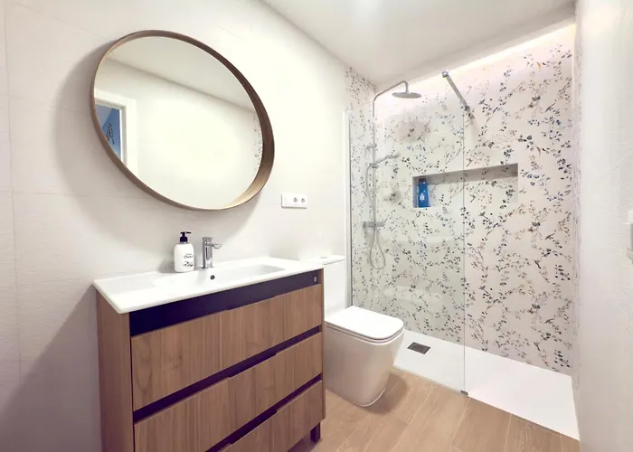 Nautilus Holidays Apartment *